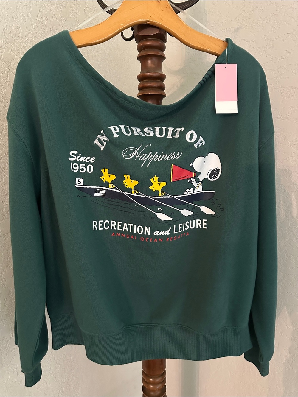 Peanuts Green Off-the-Shoulder Snoopy & Woodstock Sweatshirt
